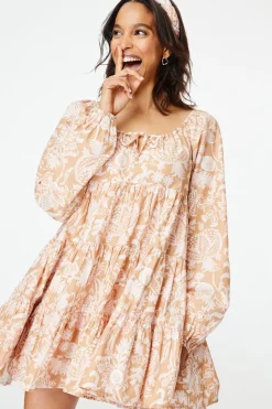 Amanda Yvie Dress