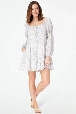 Lace Valentine Yvie Dress
